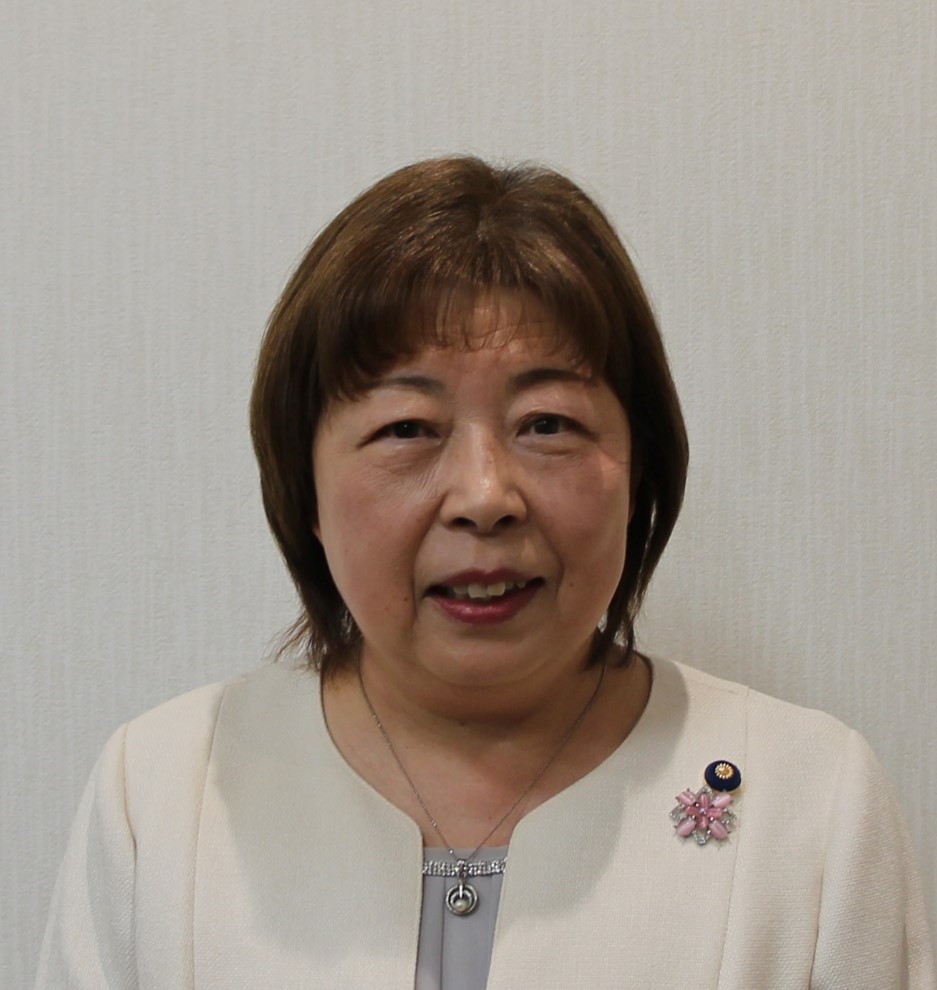 川西 米希子