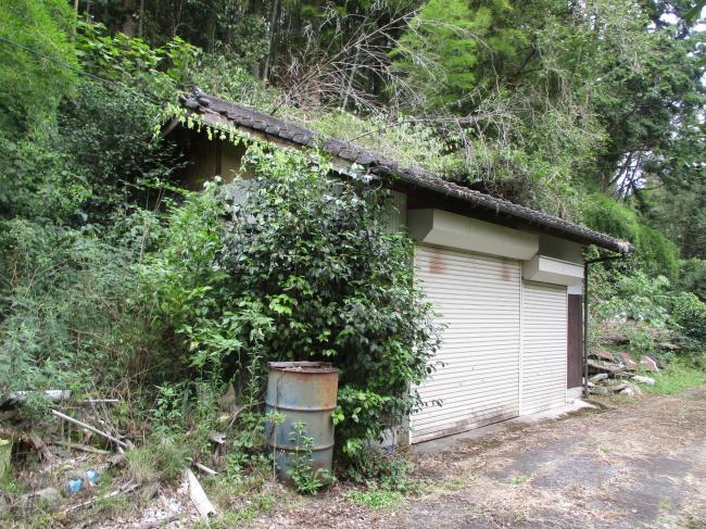 納屋